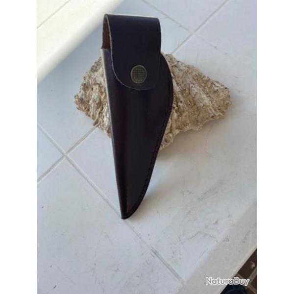 HOUSSE CUIR  POIGNARD A LA DESTAING LAGUIOLE POUR PORT A LA CEINTURE  1
