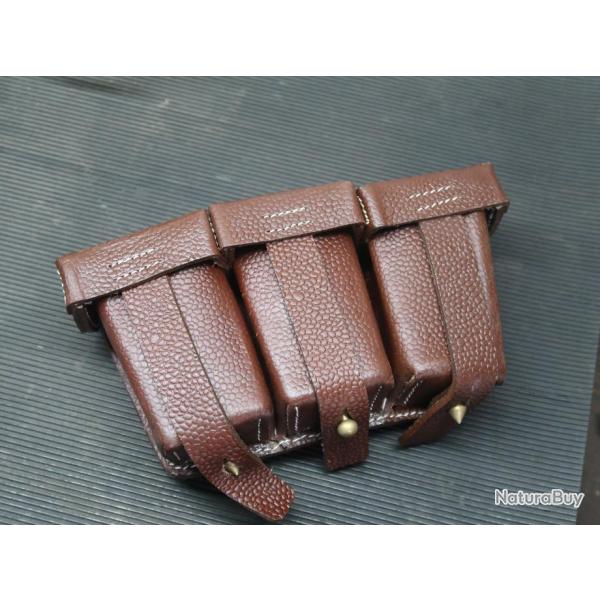 Lot de 2 cartouchieres en cuir marron K98 / G98 mauser REF @