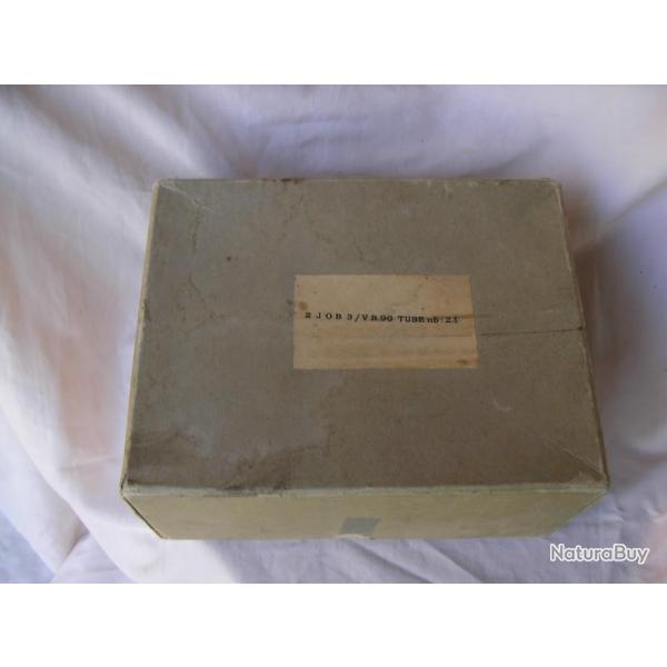 WW2/POST US CARTON AVEC UNE AMPOULE TUBE SYLVANIA VT184 TUBE JAN-CHS-OB3/VR90 1945/1956