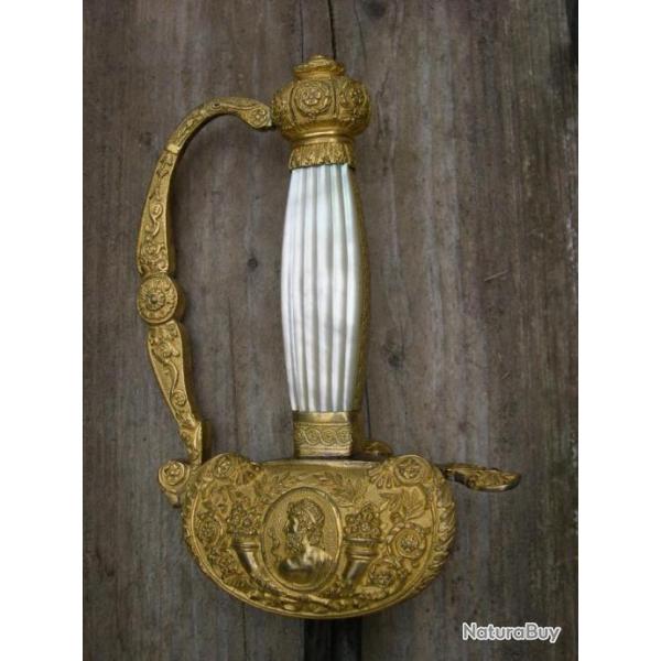 Tr�s belle �p�e 1 er Empire ,sans fourreau.
