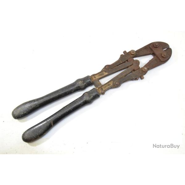 Grande pince coupe barbel�s fils avec manche isol� Wire Cutter US WW2 Jeep GMC ? outillage militaire