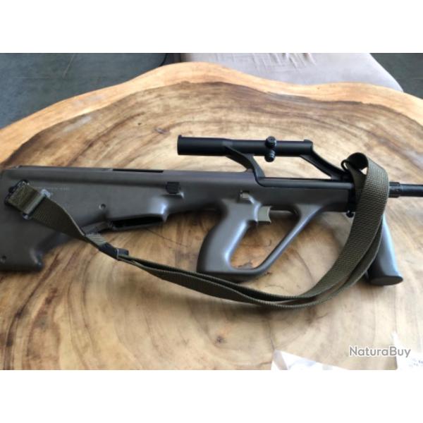 Bretelle r�glementaire stock militaire steyr Aug F88