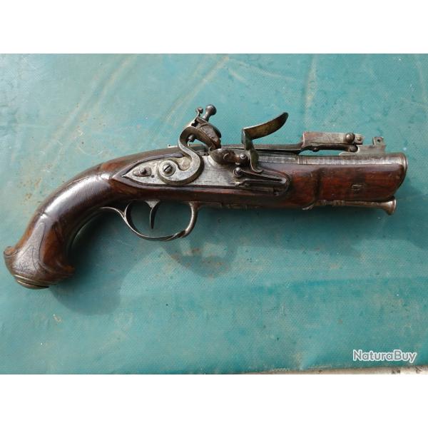 pistolet tromblon  silex a baionnette lan�ante- France fin XVIIIe