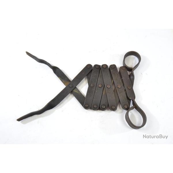 Pince extensible Outillage ancien militaire civil SNCF Chemins de Fer WW1 mitrailleur ? a identifier