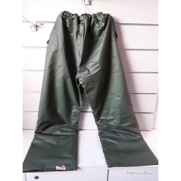 8505 PANTALONS CUISSARD FOURR VERT TAILLE 2 NEUF
