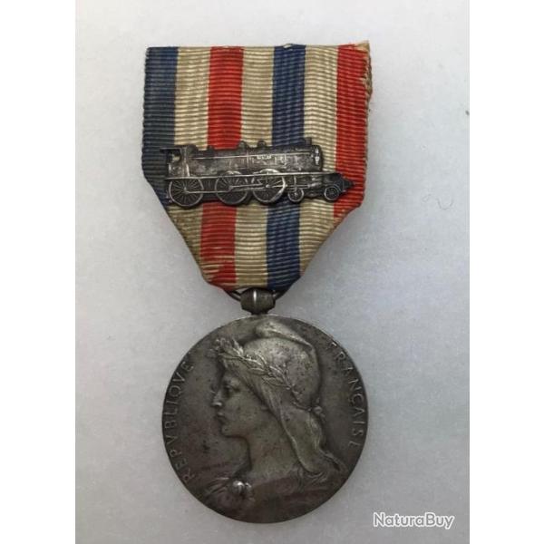 FRANCE -M�DAILLE D'HONNEUR DES CHEMINS DE FER 1er Type de 1913 attribu�e en 1919 avec barrette loco