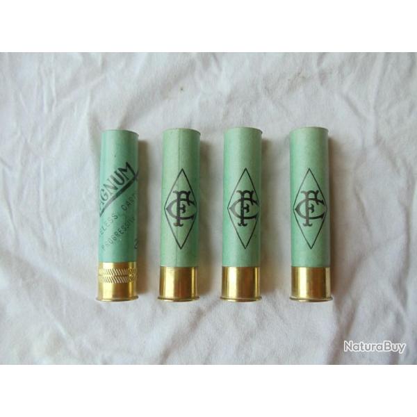4 Belles Douilles neuves cal 20 Magnum