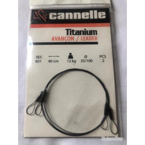 2 avan�on titanium 12 kg 40 cm 35/100 .2 boucles . R�f 801. Peche carnassier cannelle