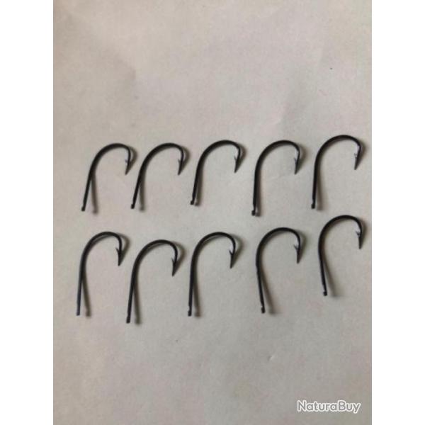 10 Hame�on n 3  � cran 564 A forg� bleu renvers�  simple peche truite Bussy pezon et Michel