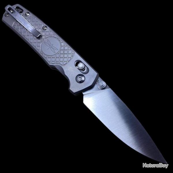 Couteau Amare Field Bro Titanium Lame Acier VG-10 Manche Titane Axis Lock Clip AMR202102