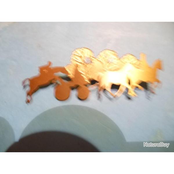 + INSIGNE CHEVAL HIPPIQUE