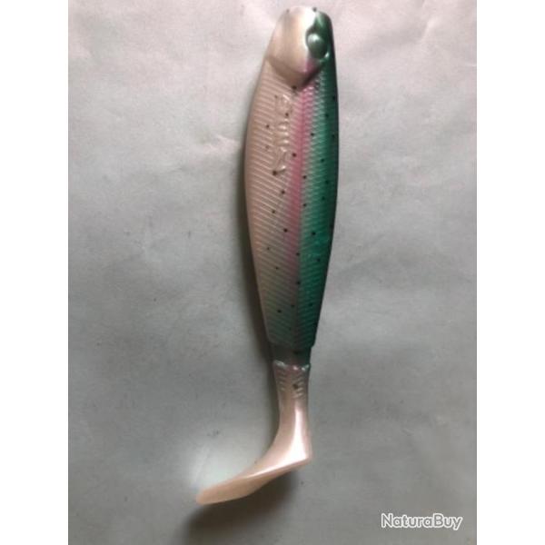 1 gunki g bump 14 cm rainbow minnow 30 gr Leurre souple p�che carnassier brochet