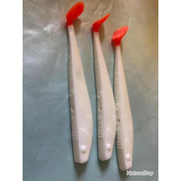 3 q paddler 12 cm 8 gr solid white Uv Manns Leurre souple p�che carnassier quantum