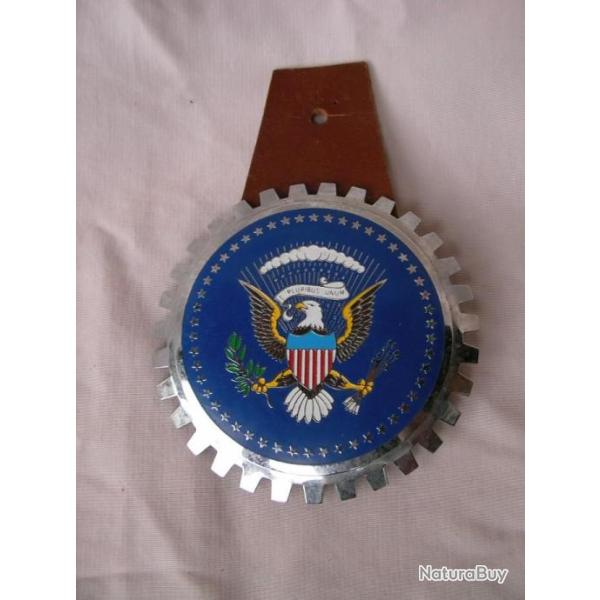 WW2/POSTWAR US INSIGNE AM�RICAINE EMBL�ME DEVISE AM�RICAINE " E PLURIBUS UNUM " 14 CM