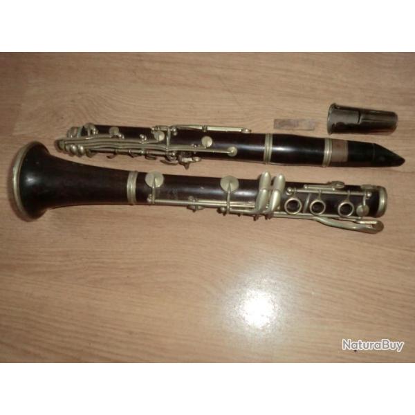 clarinette saintememe & paris xvx eme / marque depos�e