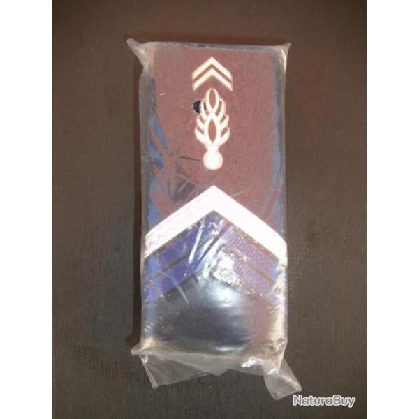 MANCHONS RIGIDES D'EPAULE GALONS GENDARMERIE DEPARTEMENTALE MILITAIRE DU RANG