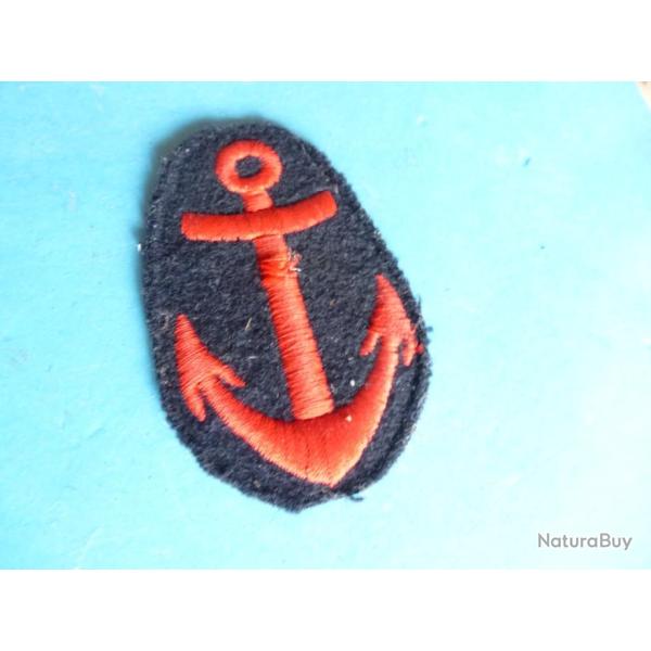 INSIGNE TISSU  ENCRE DE MARINE ROUGE