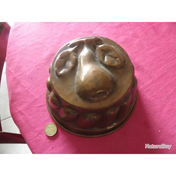antique grand moule  gele en cuivre