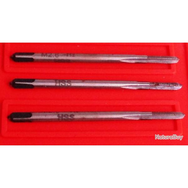 Jeu de 3 tarauds 2.6 x 0.45