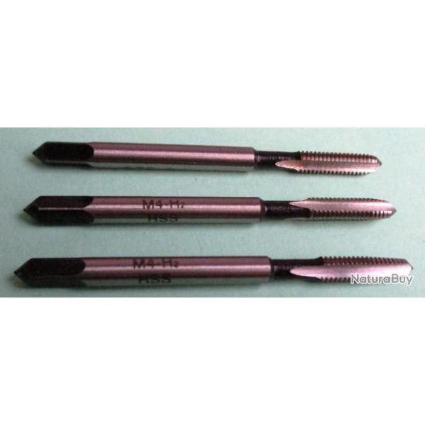 Jeu de 3 tarauds 4 x 0.70