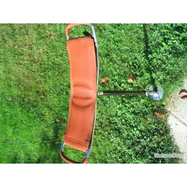 canne-si�ge avec assise en cuir r�glable en hauteur Marque Anglaise  GAMEBIRD