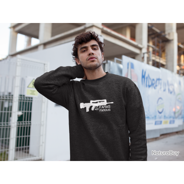 SWEAT ARME Famas Not Famous