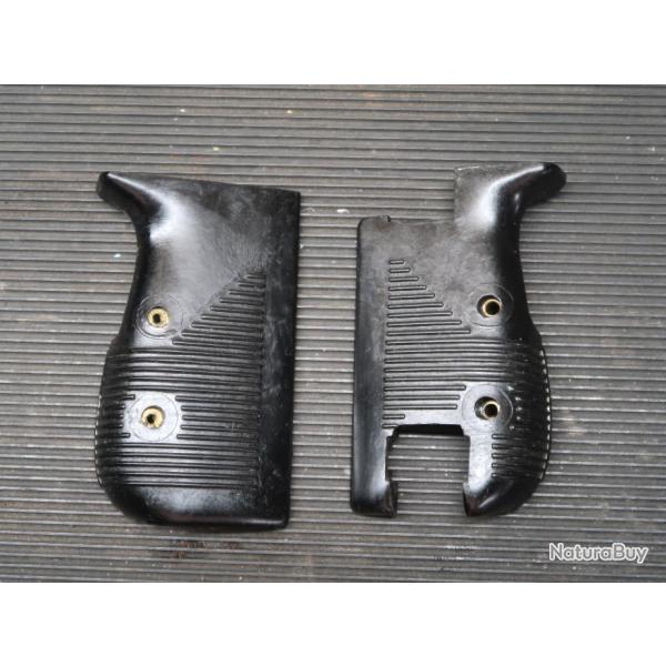 Plaquettes de PM UZI / Z 10 REF @