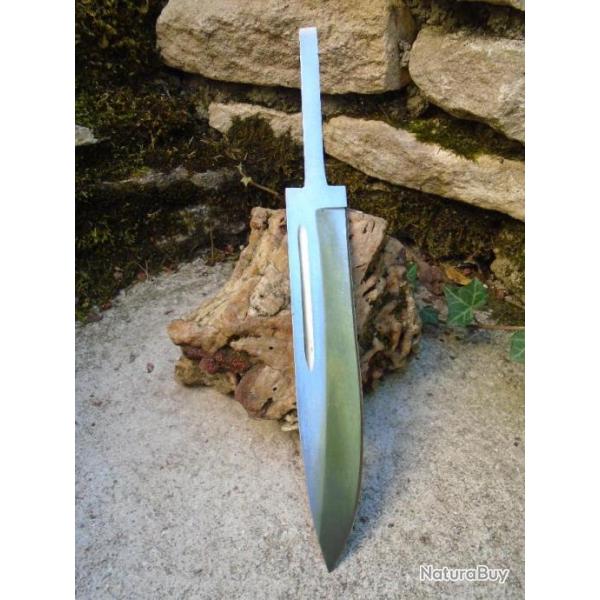 BL00A Lame Bowie Drop Point Acier Carbone 1055 Lame A Customiser Le Manche
