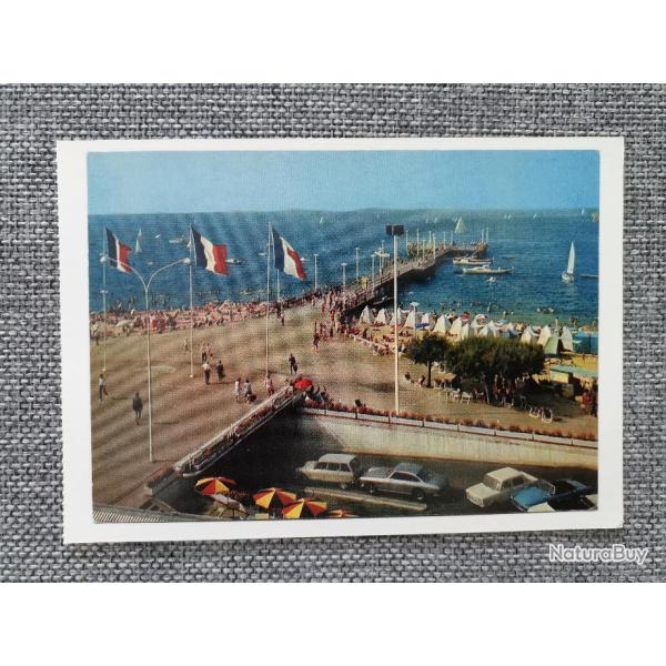 Carte postale La Jet�e Thiers Arcachon France Ferrari Citro�n Sunbeam