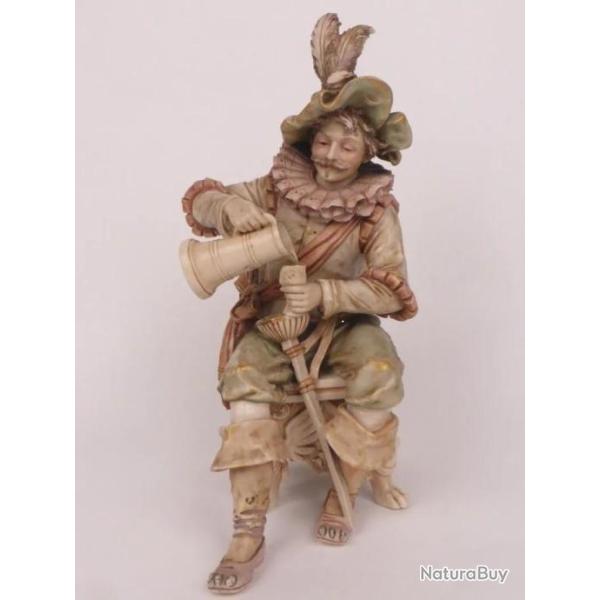 Mousquetaire en porcelaine Royal Dux de Berlin 1900 Art Nouveau