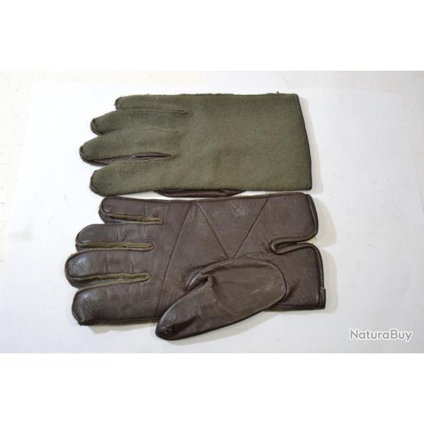 Paire de gants Arme Franaise annes 1960, taille 9