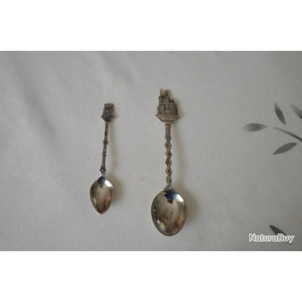 2 petites cuillres du Luxembourg