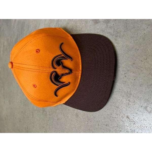 DB24 - CASQUETTE BLASER STRIKER ORANGE MARRON