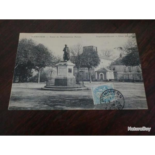 CP  dpt  45  PITHIVIERS  STATUE DU MATHEMATICIEN  POISSON