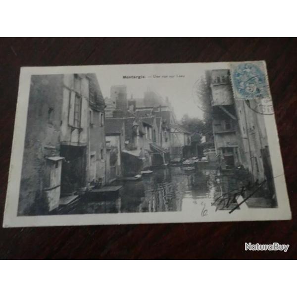 CP  dpt  45  MONTARGIS UNE RUE SUR L EAU
