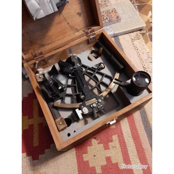 Sextant plastimo Marine marchande.