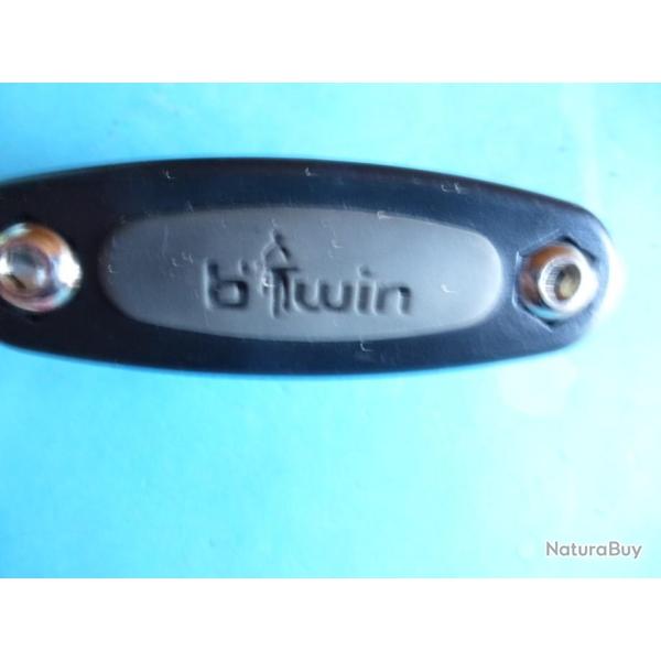 OUTIL   MULTILAME AVEC ETUI BTR TOURNEVIS