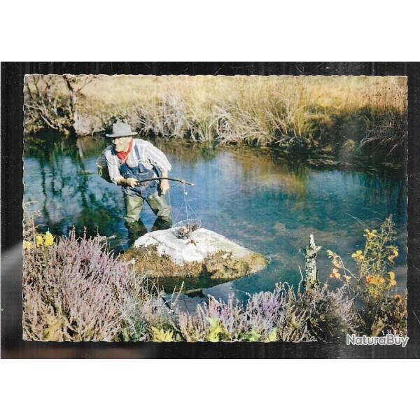 le p�cheur d'�crevisses, carte postale  cpm le limousin pittoresque