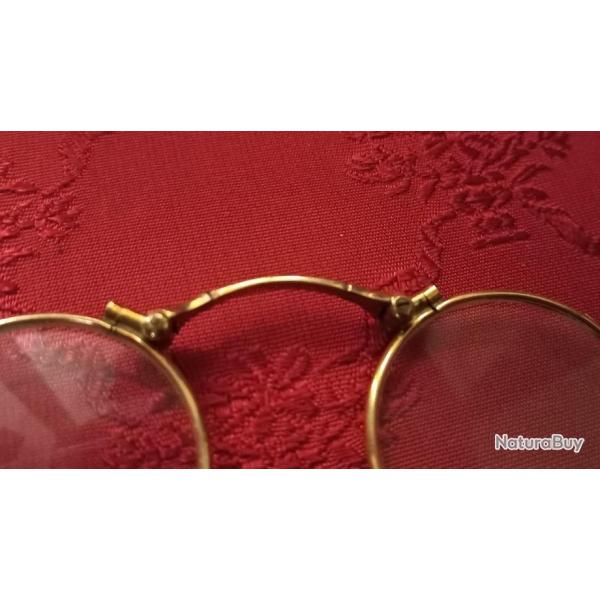 tr�s joli face � main, lorgnon, lunettes pliantes ...