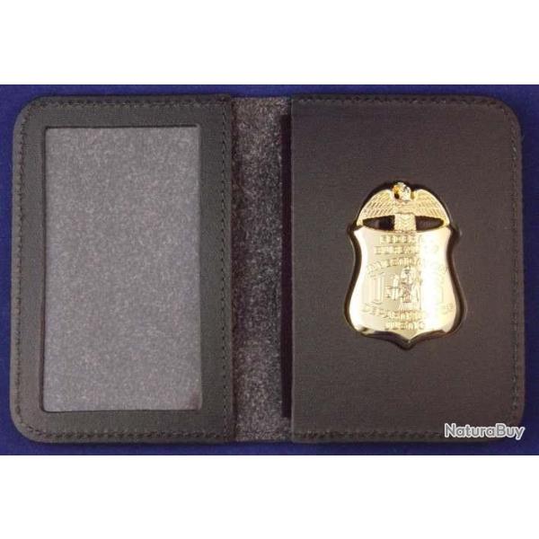 Porte carte "livre" FBI
