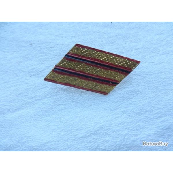 galon en m�tal aviation pour calot - grade sergent chef