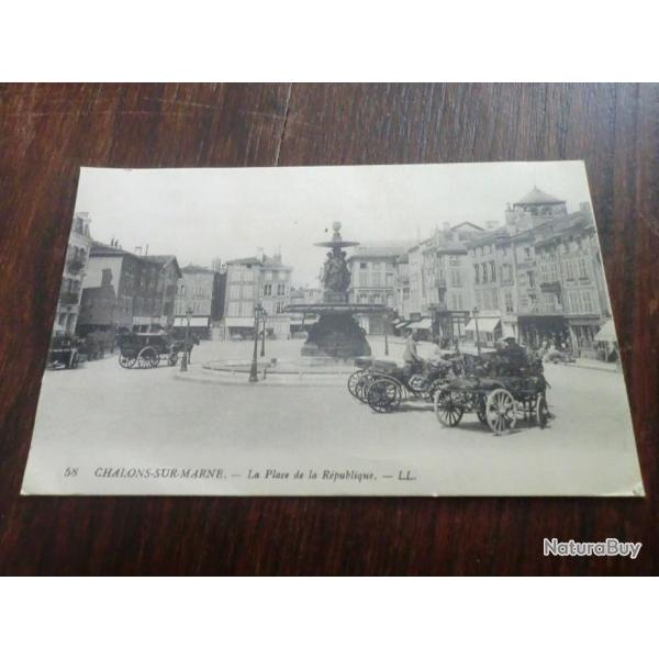 CP  dpt  51  CHALONS SUR MARNE  PLACE  DE LA REPUBLIQUE  I