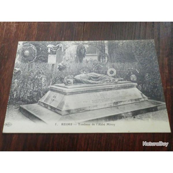 CP  dpt  51  REIMS TOMBEAU DE L ABBE MIROY I