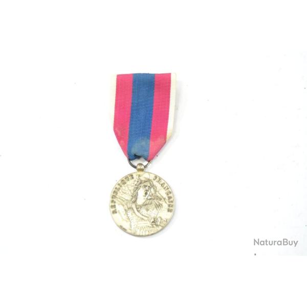 M�daille d�fense nationale argent (m�tal argent� ? )