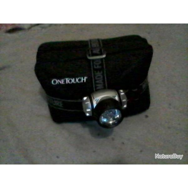 sacoche de survie23  185pi�ces + 1 matraque offerte