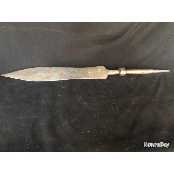 grand fer de lance ancien