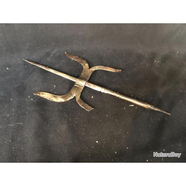 ancien fer de lance hallebarde