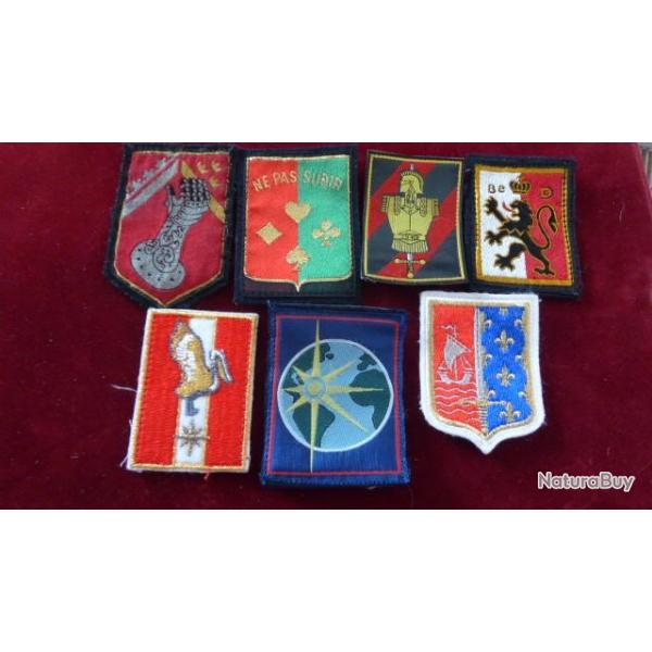 LOT N9 / ECUSSONS ARMEE DE TERRE DIVERS