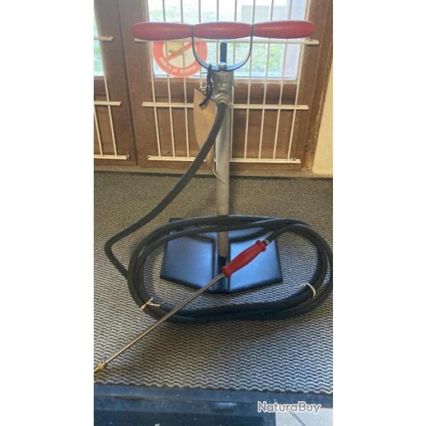 SEAU-POMPE SUISSE 3 PI�CES OCC