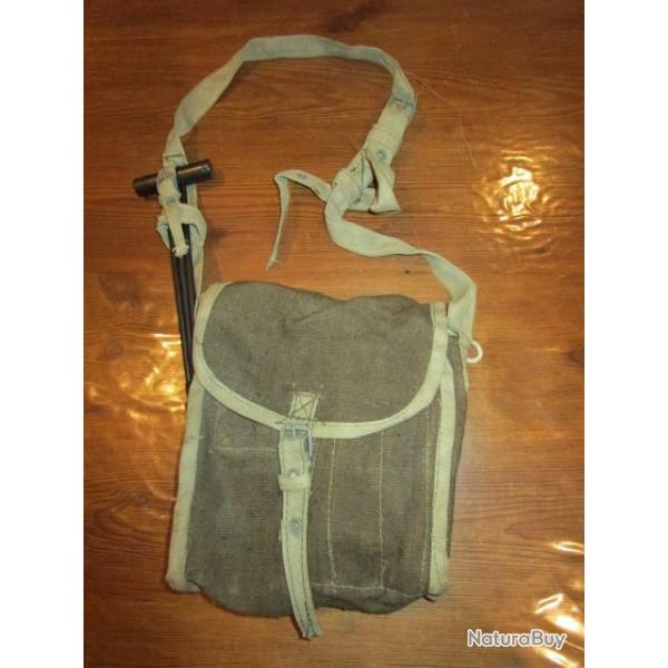 Rare trousse d'entretien compl�te pour la mitrailleuse Maxim sovi�tique PM 1910/44